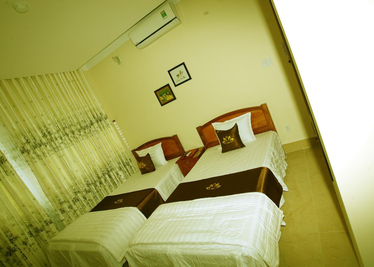 Huong Sen Hotel Cao Lanh Exterior photo
