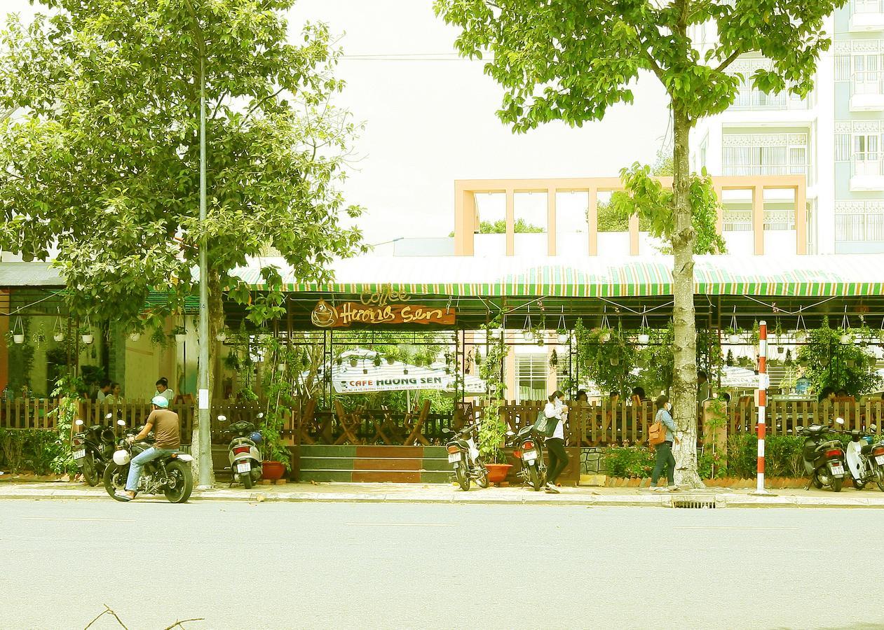 Huong Sen Hotel Cao Lanh Exterior photo
