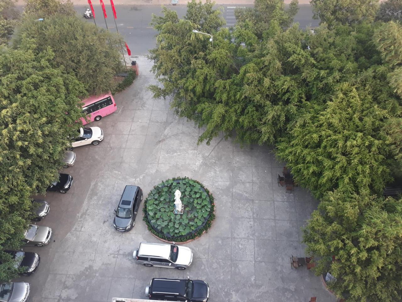 Huong Sen Hotel Cao Lanh Exterior photo