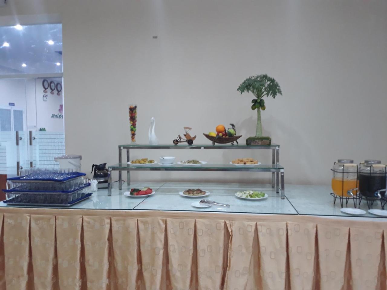 Huong Sen Hotel Cao Lanh Exterior photo